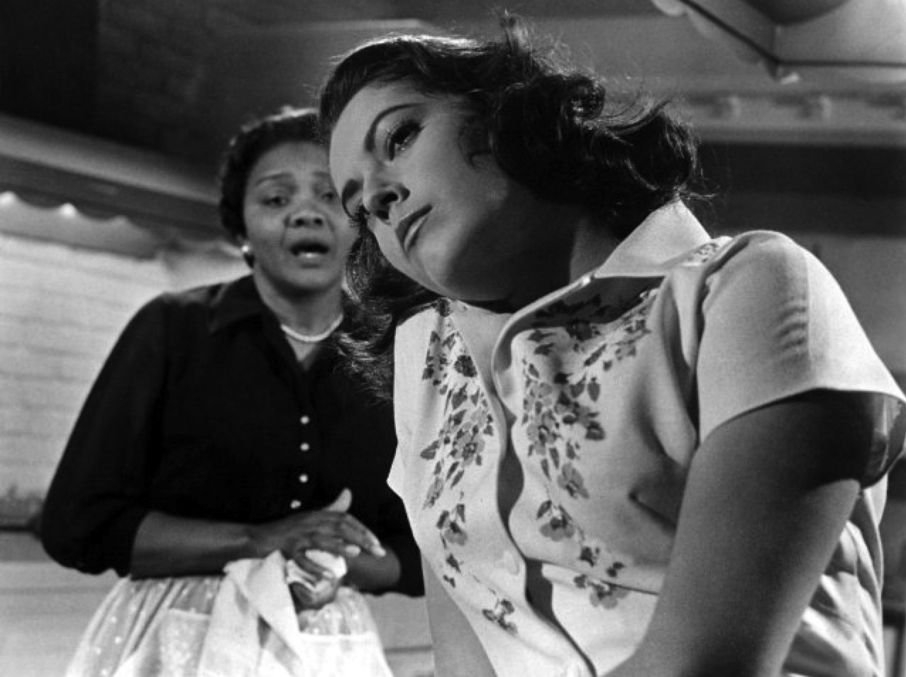 Susan Kohner Juanita Moore imitation of life copy courtesy everett collection